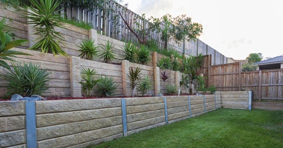 Find a Retaining Wall Builder Near Me