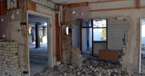 Interior Demolition Cost Per Square Foot Calculator